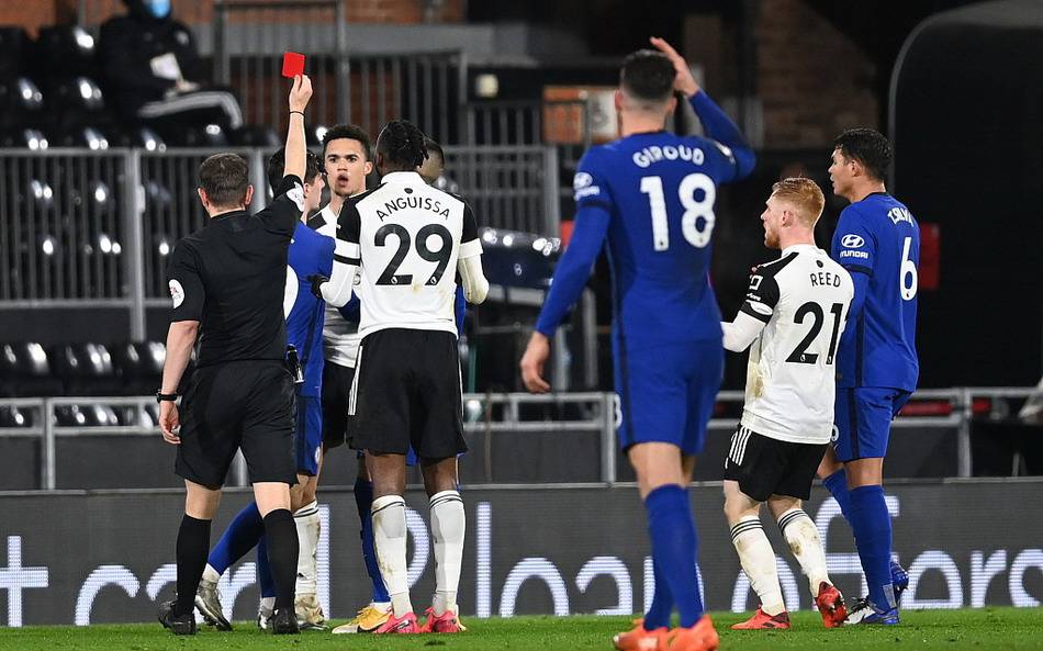 中超-莱昂纳多破门+造乌龙 浙江2球落后2-2沧州