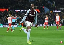 马克斯·谢泽尔投出个人生涯第 3000 次三振，并在同赛季三度易主追求冠军