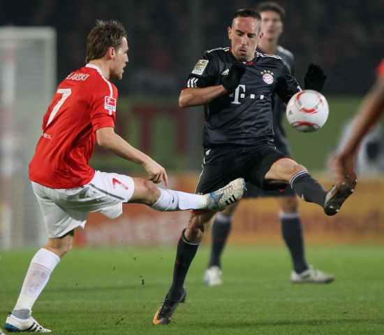 对决中因内 对决中因内