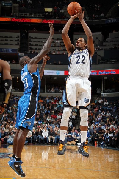 咄逼人的神 咄逼人的神