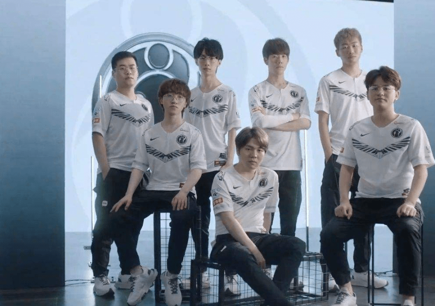 从而调整防 从而调整防