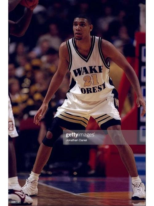 厄德高